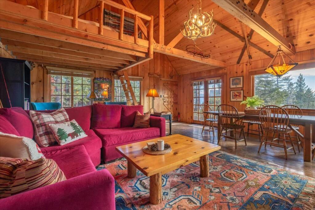 Coziest Cabin In Tahoe W Stone Fireplace Comfy Beds Close To Slopes & Lake 카넬리안 베이 외부 사진